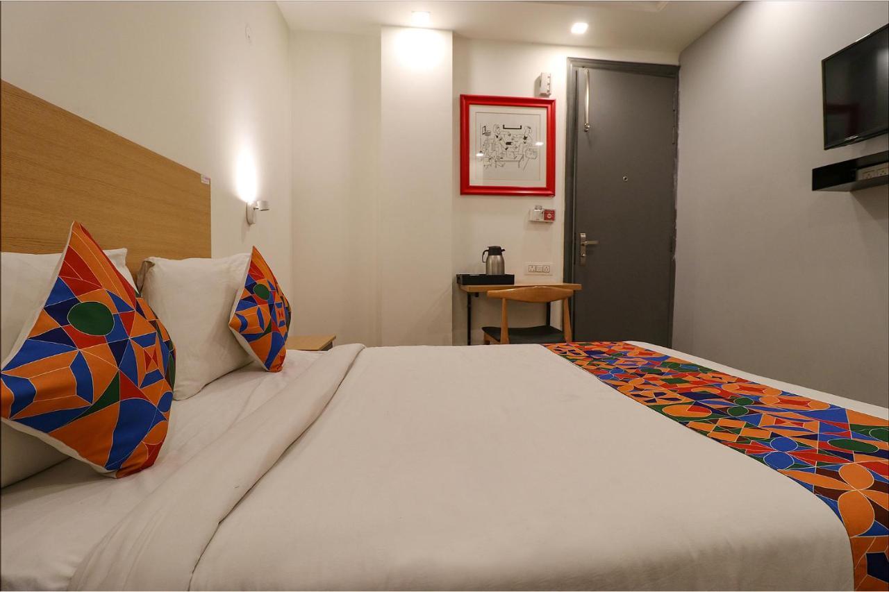 Fabhotel The Chaitanyas Rohini Sec 18 Delhi  Luaran gambar
